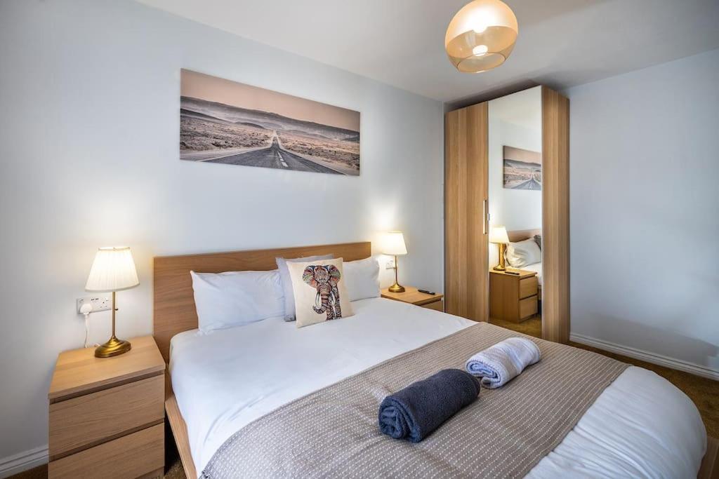 Reading 2-Bed Apartment & Parking Exterior foto
